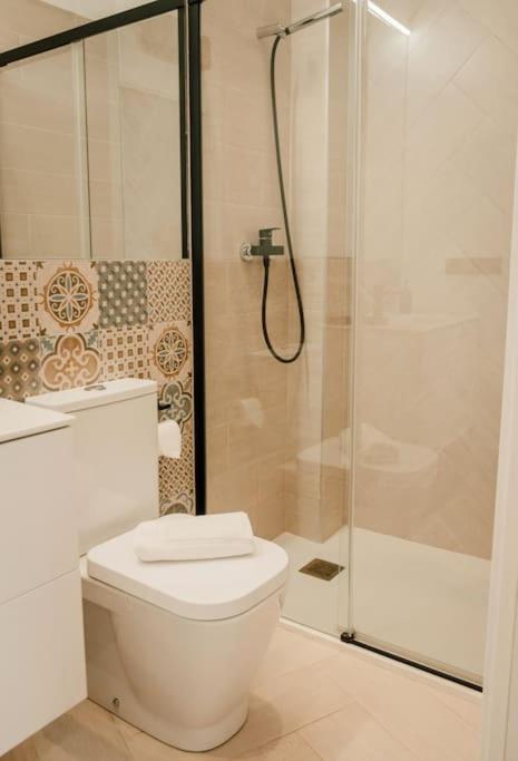 Compleet En Modern Appartement In Het Authentieke Stadshart Villajoyosa Exterior photo